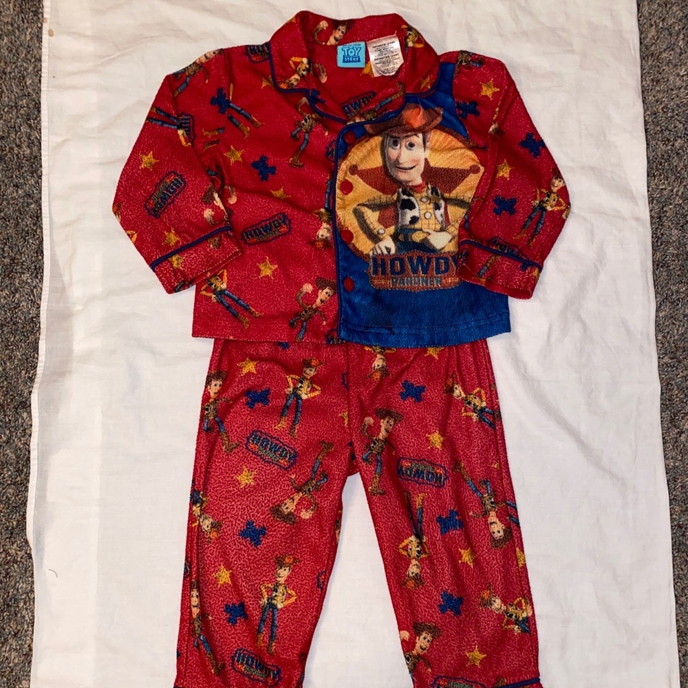 Disney Toy Story Howdy Partner Woody Pajamas